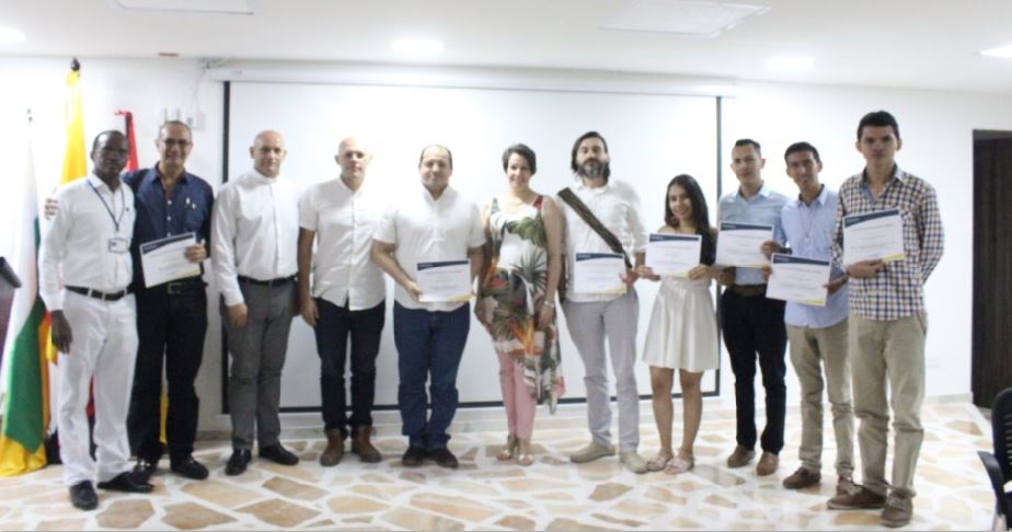 Exaltados y directivas de la universidad: Heber Zabaleta,  Esmir Garcés Quiacha, padre Iván Díaz Gómez, Luis Eduardo Manrique, Jhon Fredy Figueroa, Martha Lucia Monsalve, Carlos Andrés Mosquera, Yessica Castro Sánchez, Harold Díaz Sierra, Jamer Mauricio Olaya  y Cristián David Ordoñez.